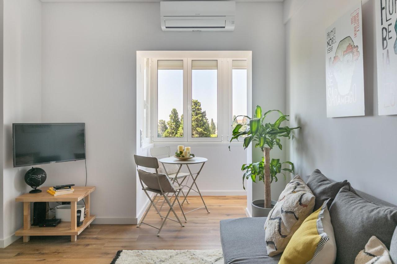 Spacious Apt Campo D'Ourique With Ac Лиссабон Экстерьер фото