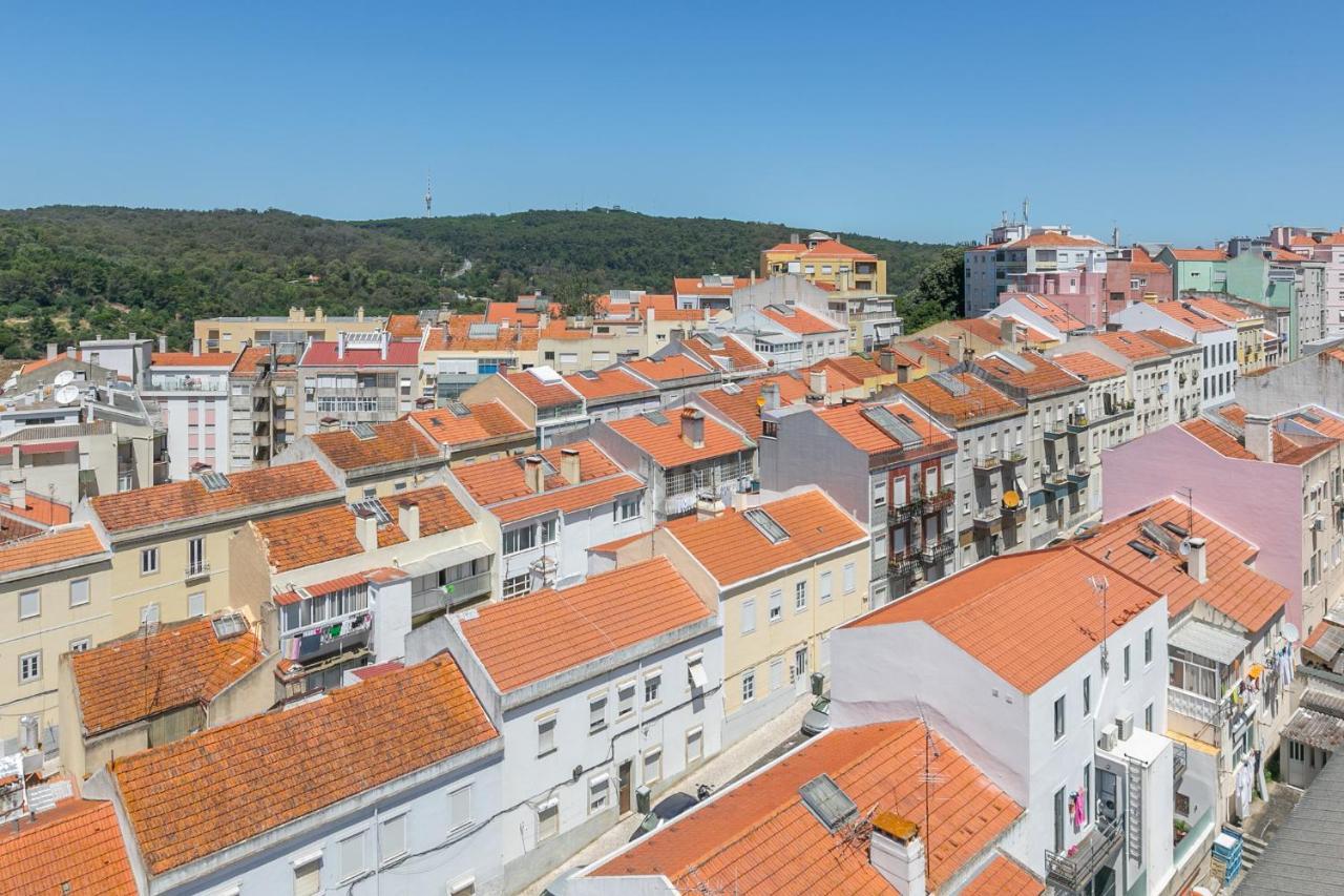 Spacious Apt Campo D'Ourique With Ac Лиссабон Экстерьер фото